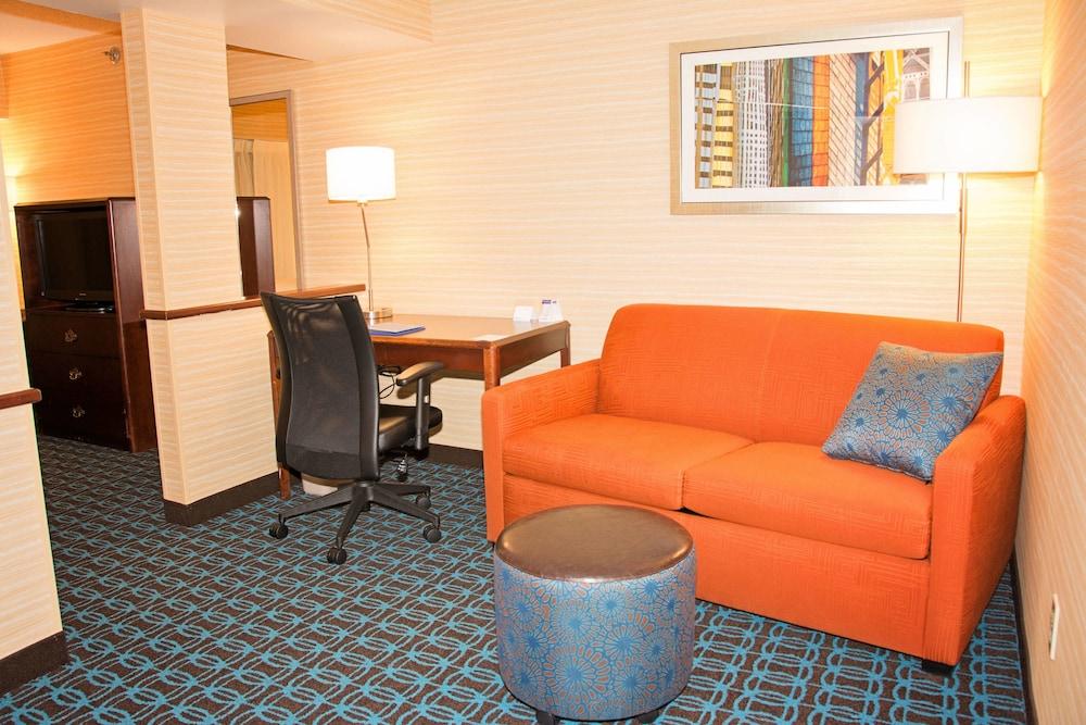 Suite Fairfield Inn & Suites by Marriott Butler