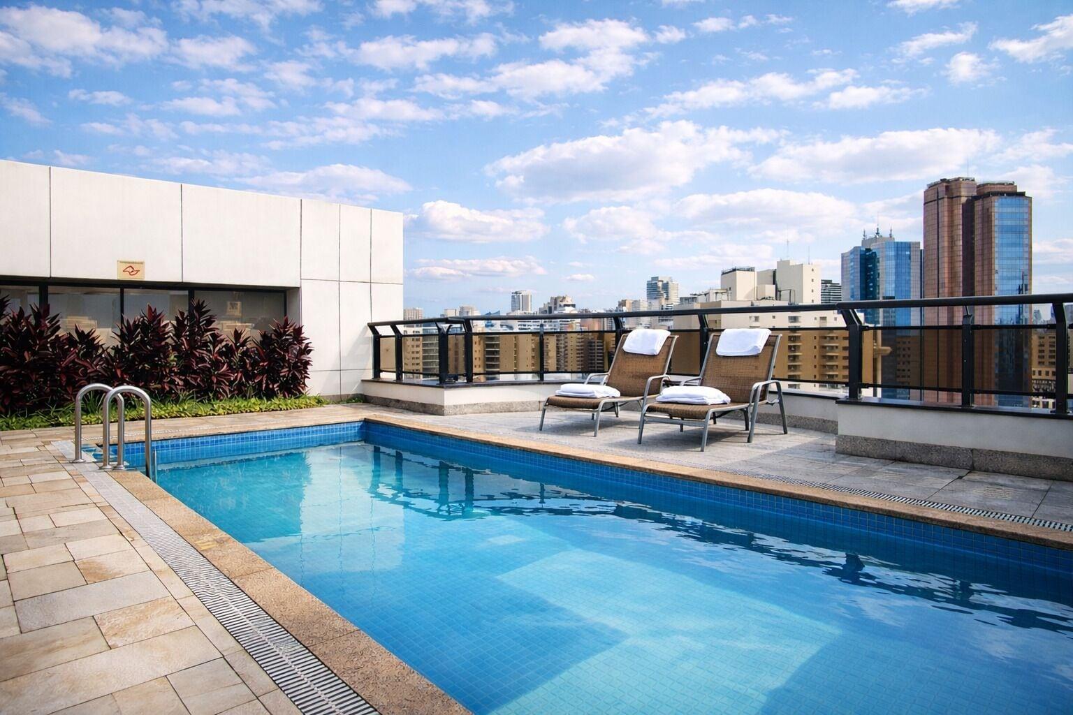 Vista Piscina Transamerica Executive Faria Lima