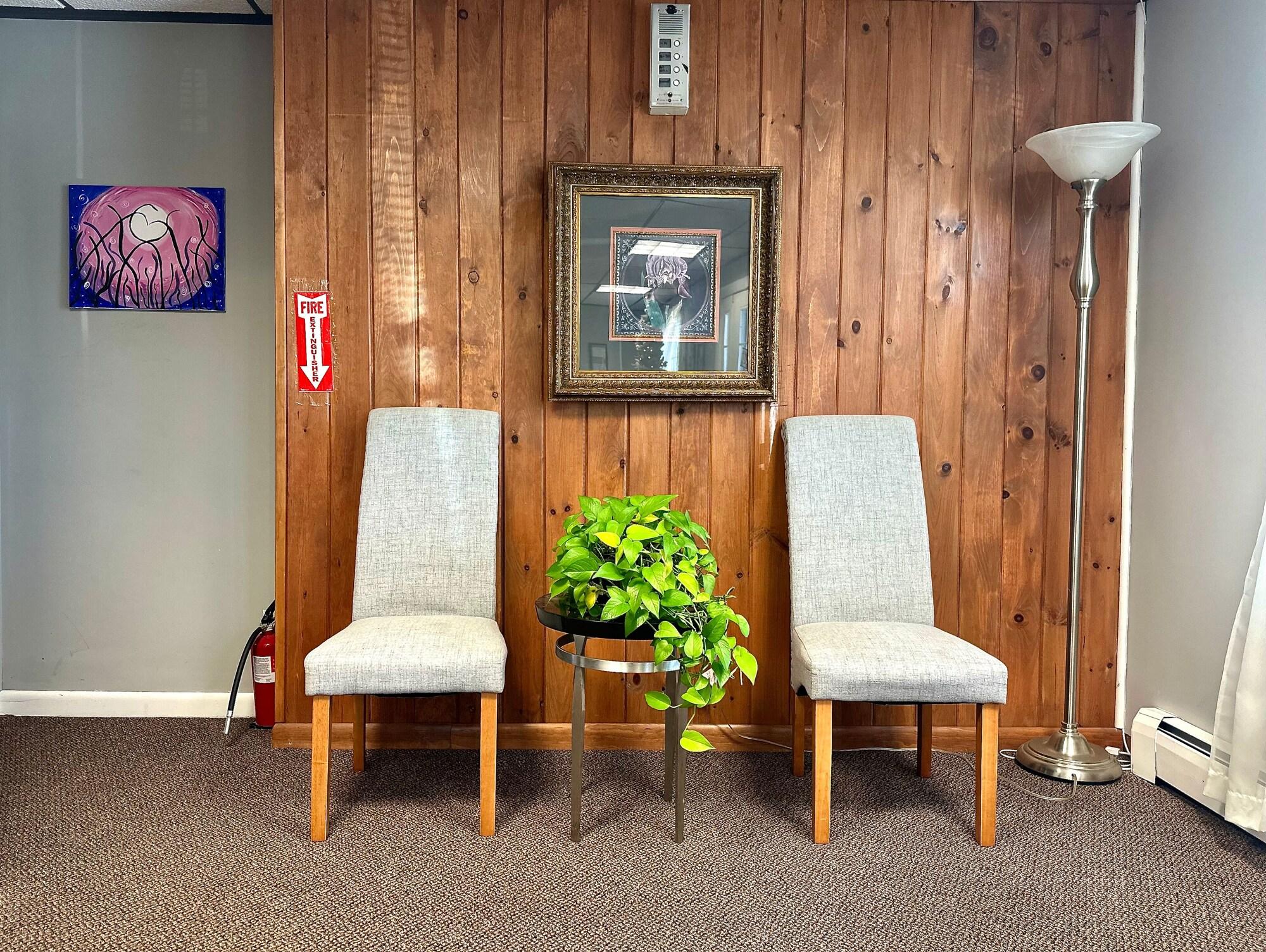 Vista Lobby Colonial Valley Motel