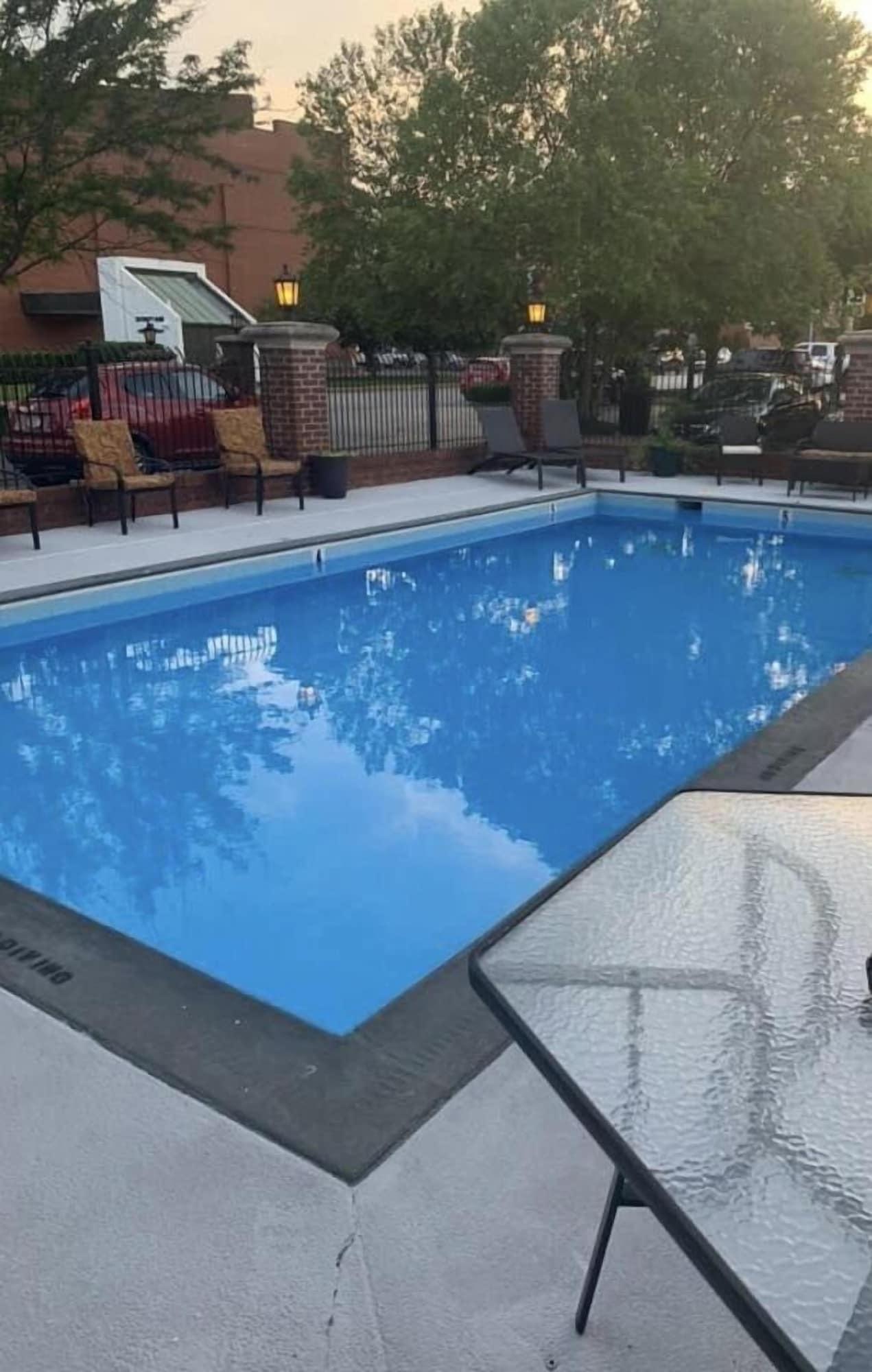 Vista Piscina French Quarter Inn
