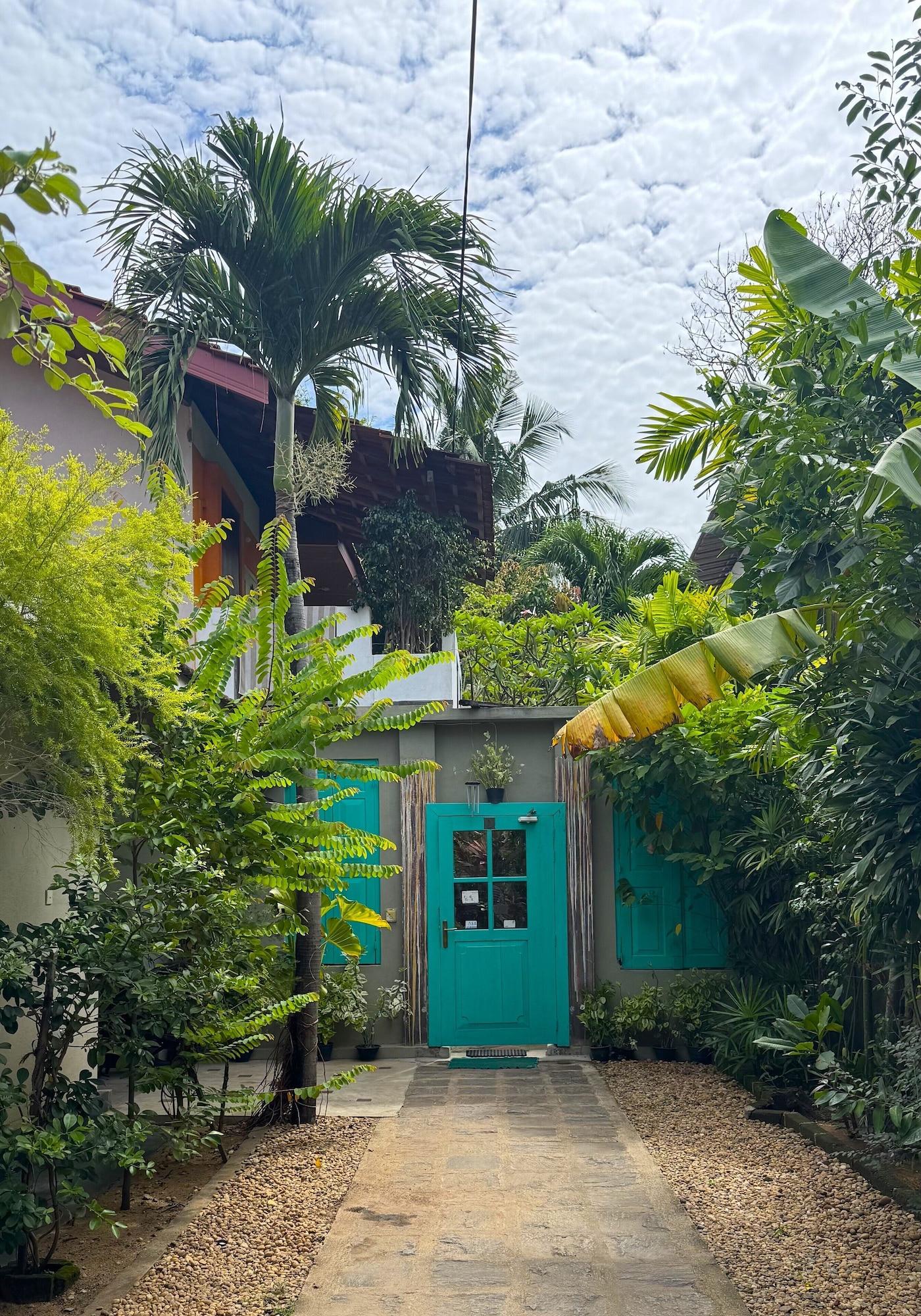 Vista Exterior Gomez Place