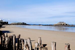 Alojamiento - Ibis Styles Saint Malo Port