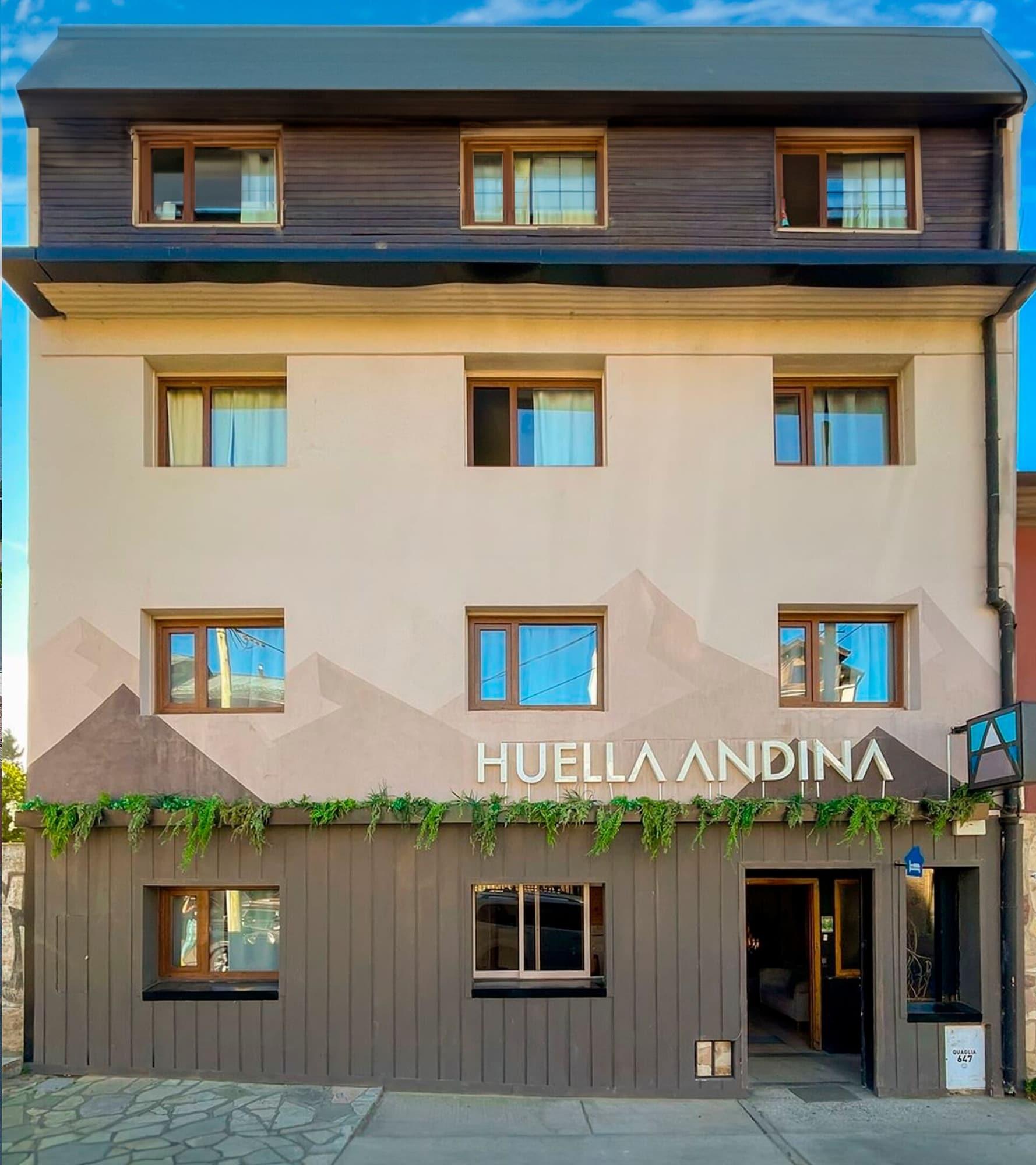 Varios Huella Andina