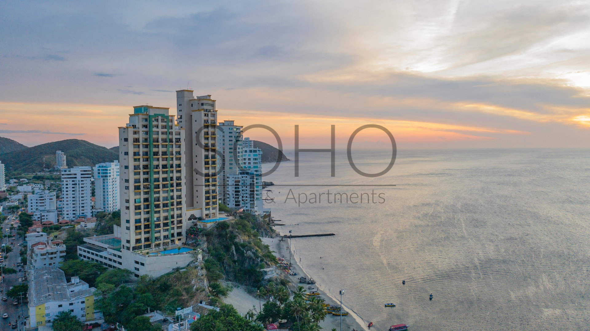 Hotel Apartamentos Centro Internacional  Cerca al Mar by SOHO