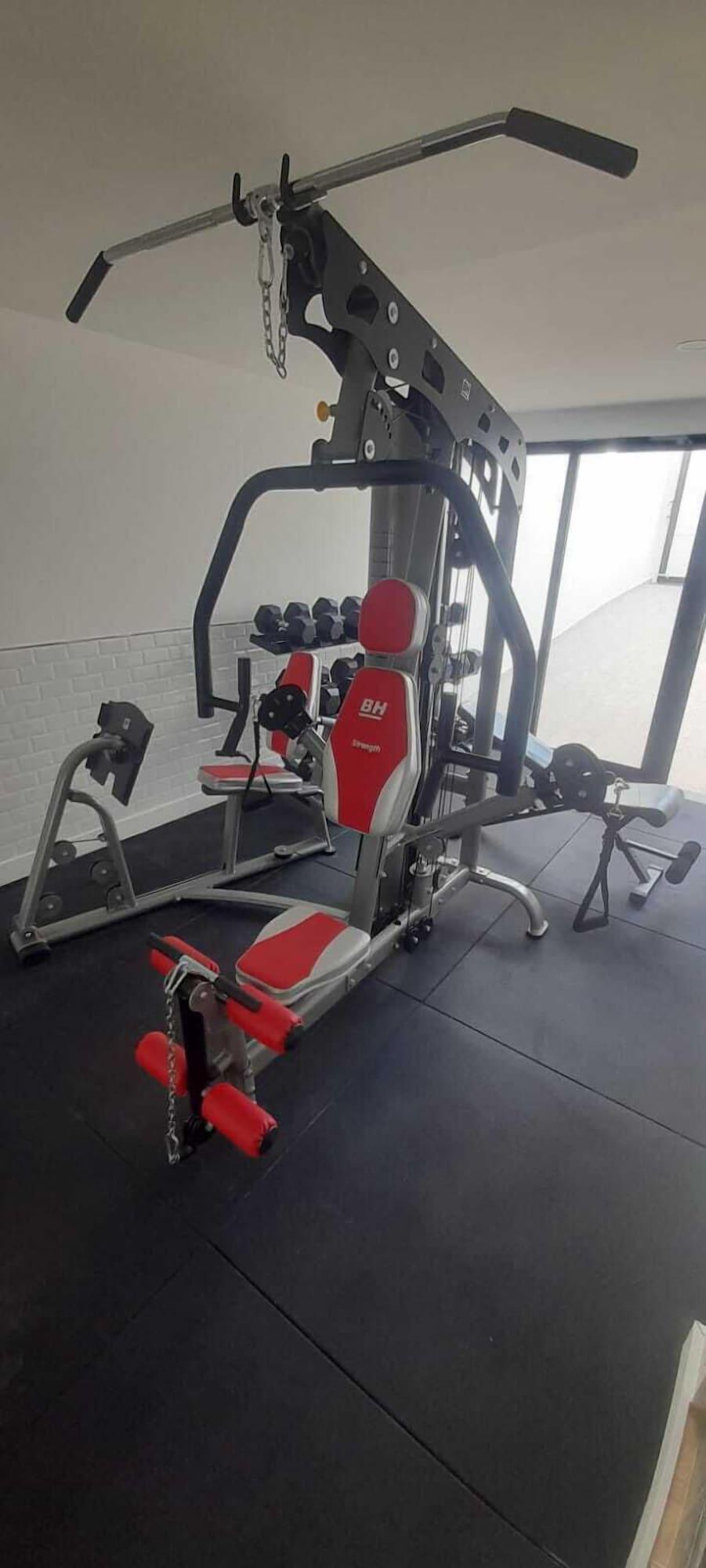 Gimnasio Malpique Guest House & Jacuzzi