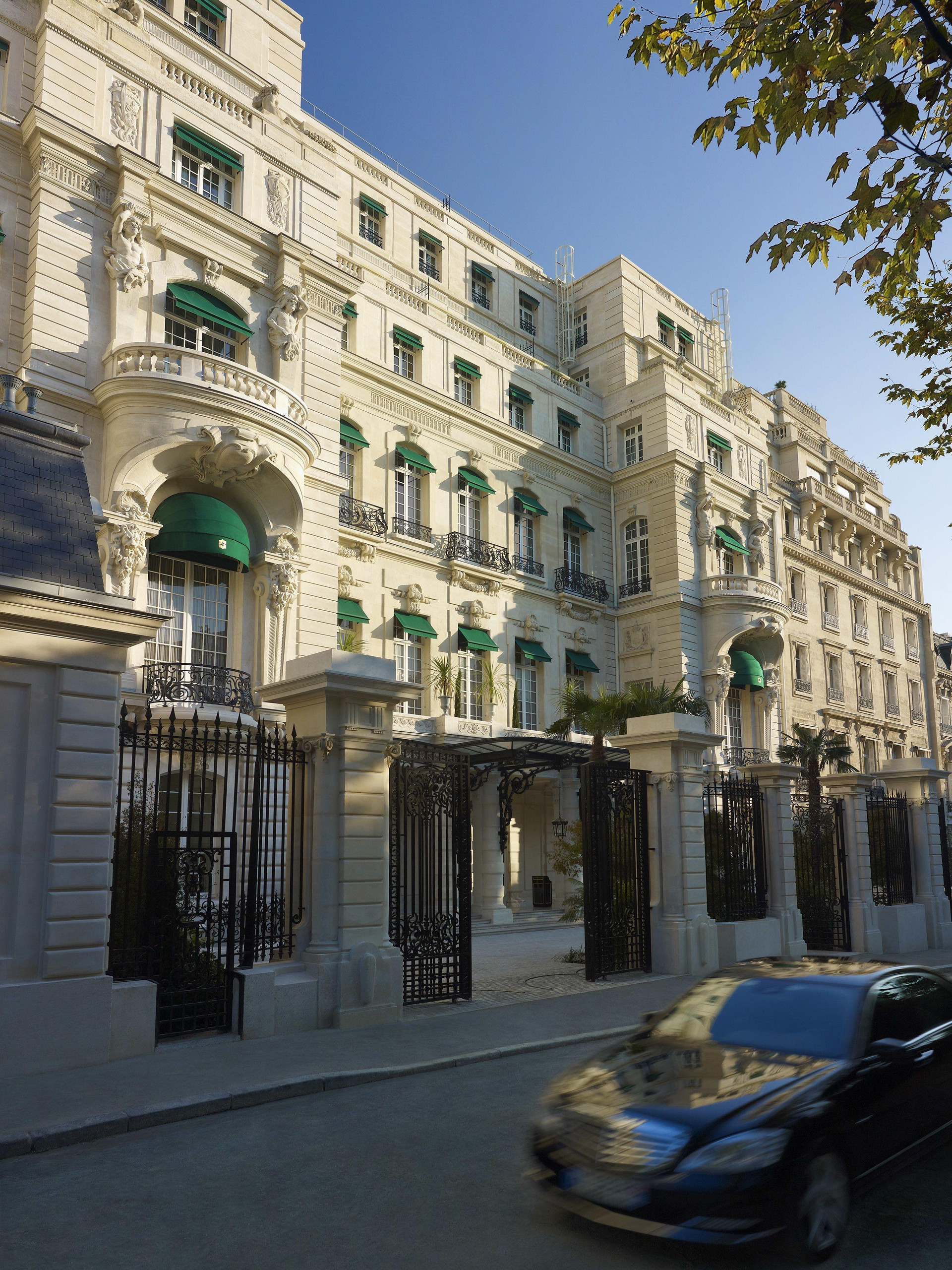 Vista Exterior Shangri-La Paris