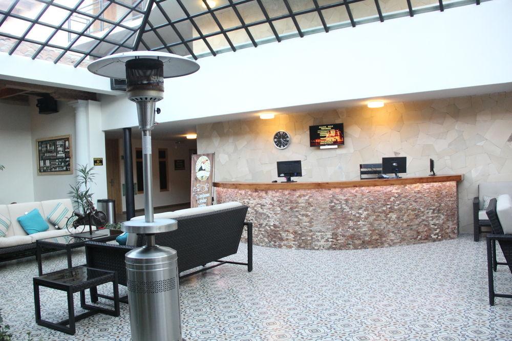 Vista do lobby Palace SCLC Hotel & Brewery