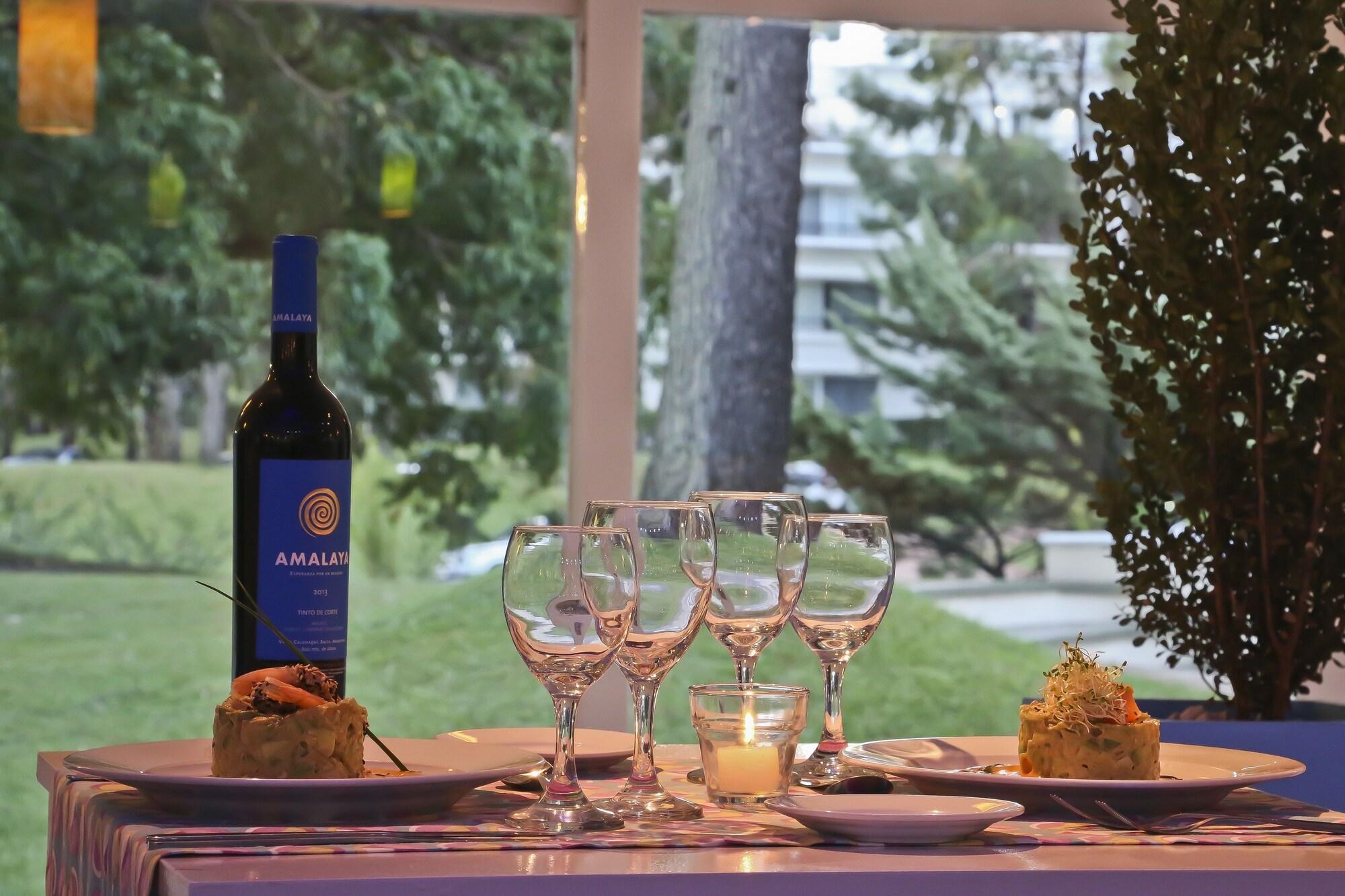 Restaurant SOLANAS PUNTA DEL ESTE & CRYSTAL BEACH