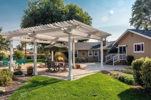 Arriendo temporal - Estrella Vineyard by Avantstay Vineyard Setting + Fire Pit Backyard Northern Paso Wine Country