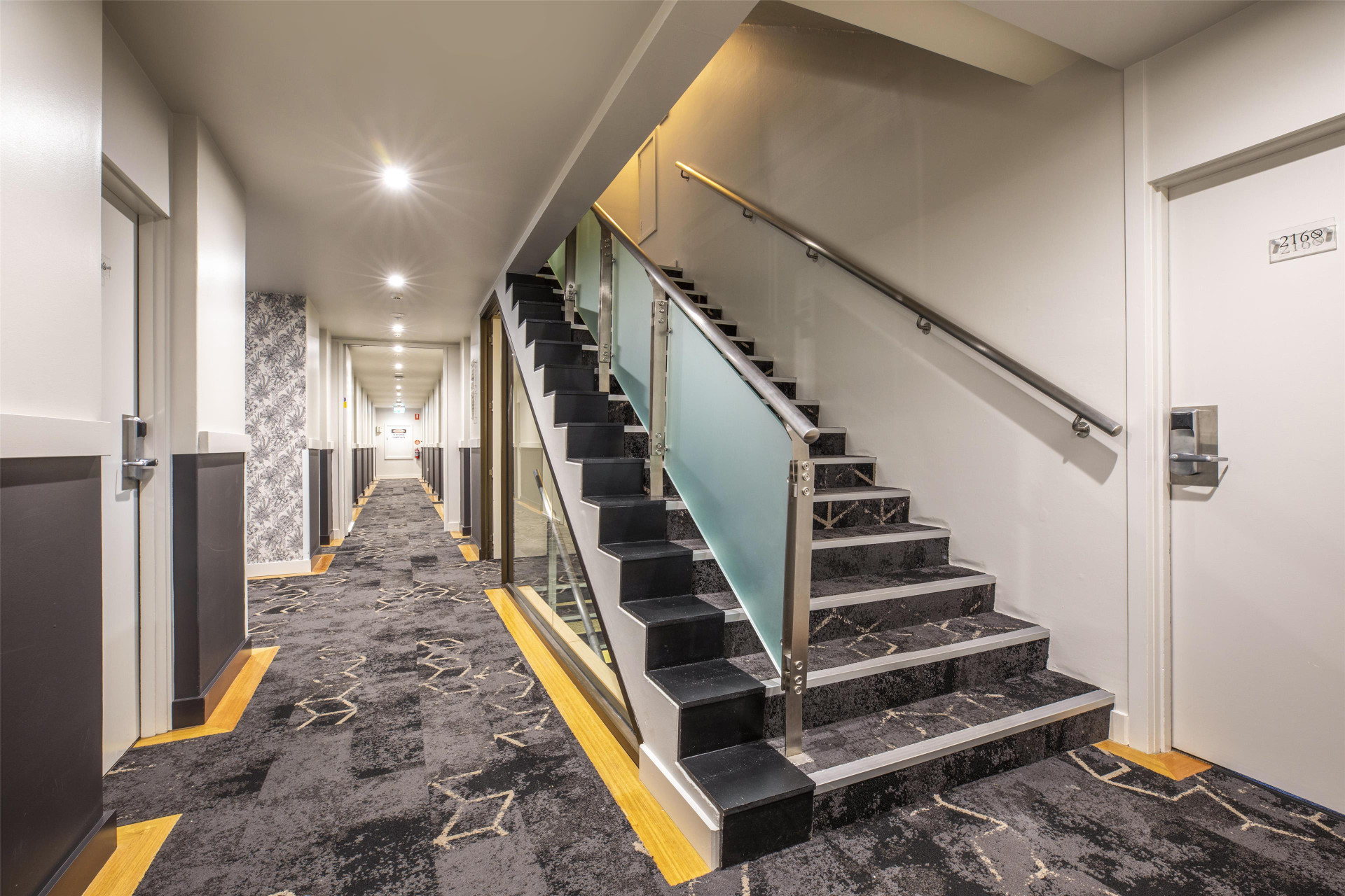 Vista Lobby Gateway Hotel by Nightcap Plus