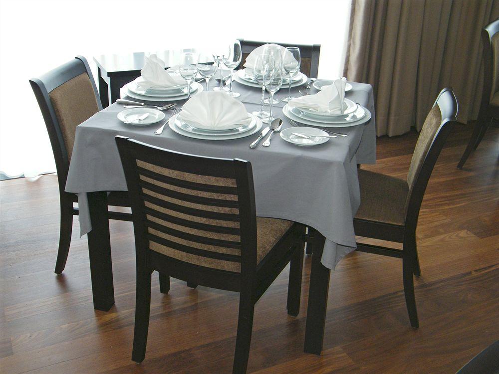 Restaurant INATEL Flores