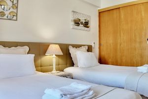 Alquiler Temporario - Splendid apartment with covered terrace, shared pool, WIFI, Air-Cond