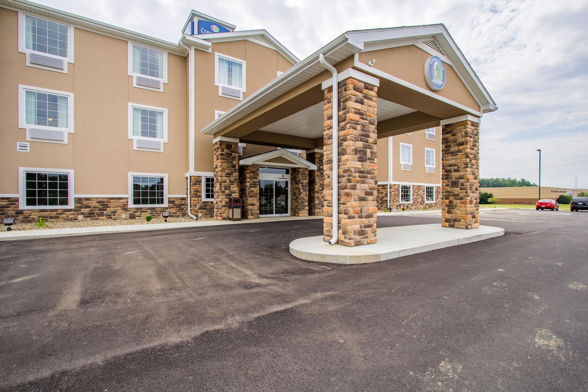 Vista Exterior Cobblestone Hotel & Suites - Orrville