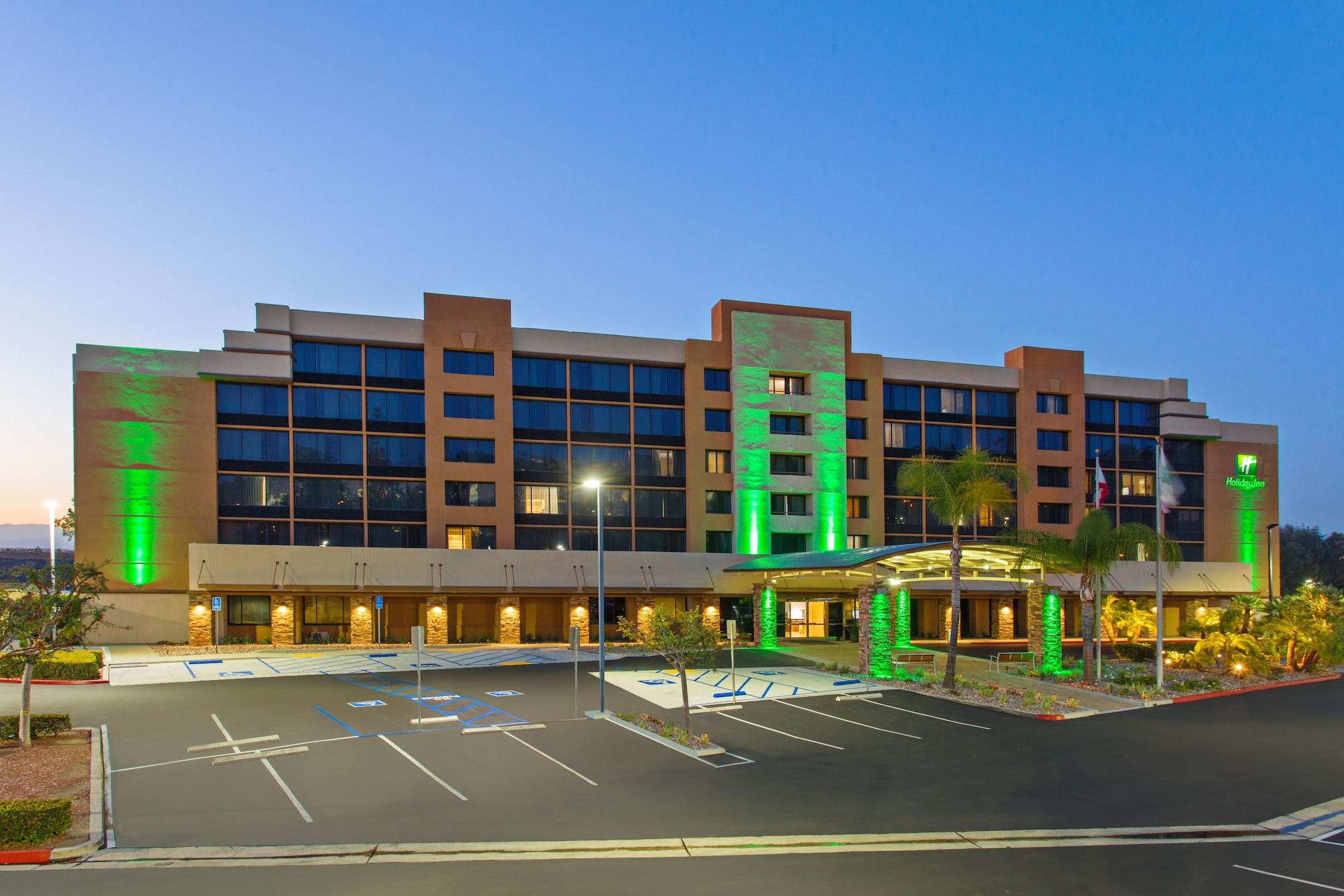 Vista Exterior Holiday Inn Diamond Bar - Pomona by IHG