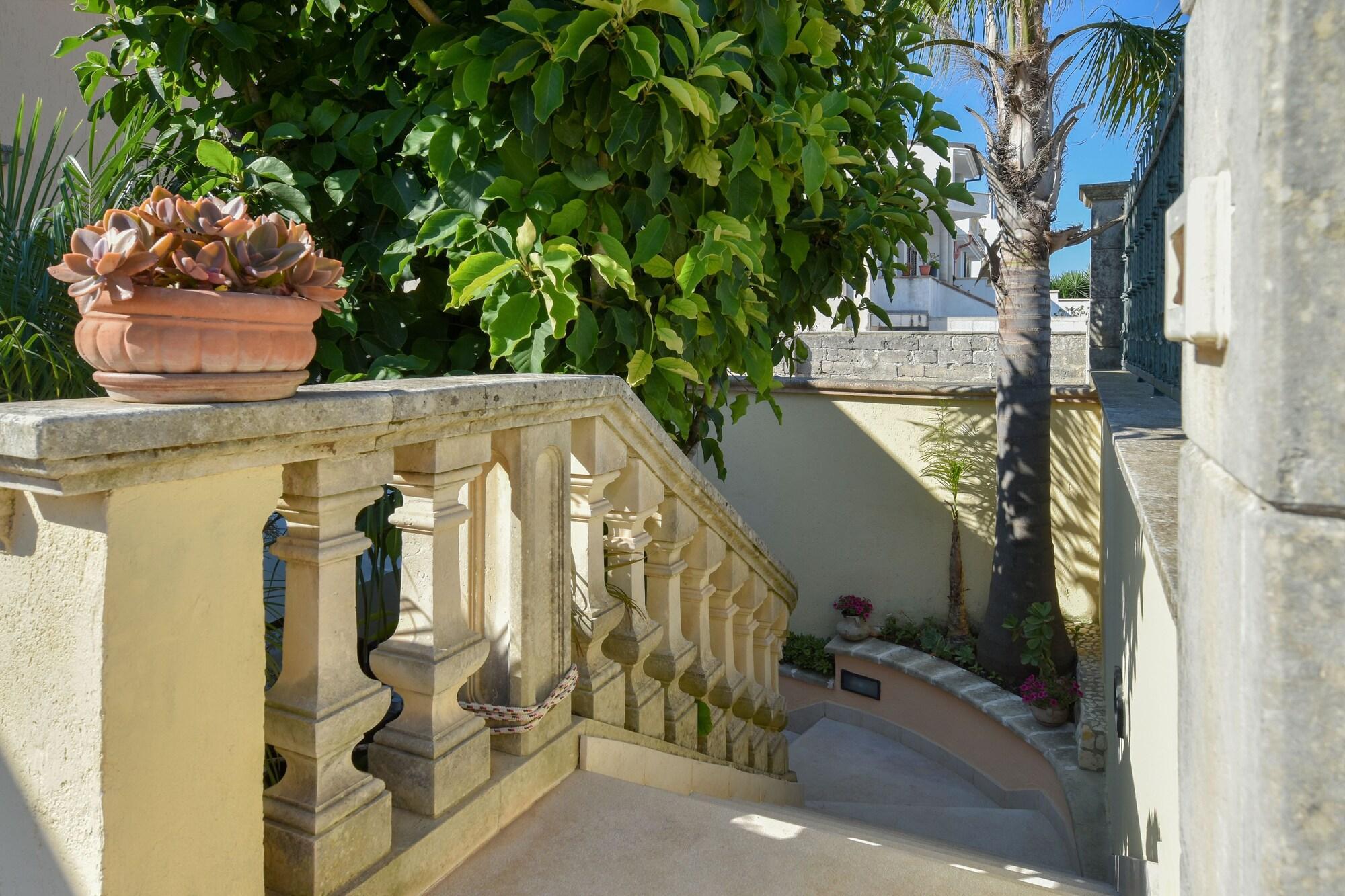 Vista Exterior Carusa Luxury Bed & Breakfast