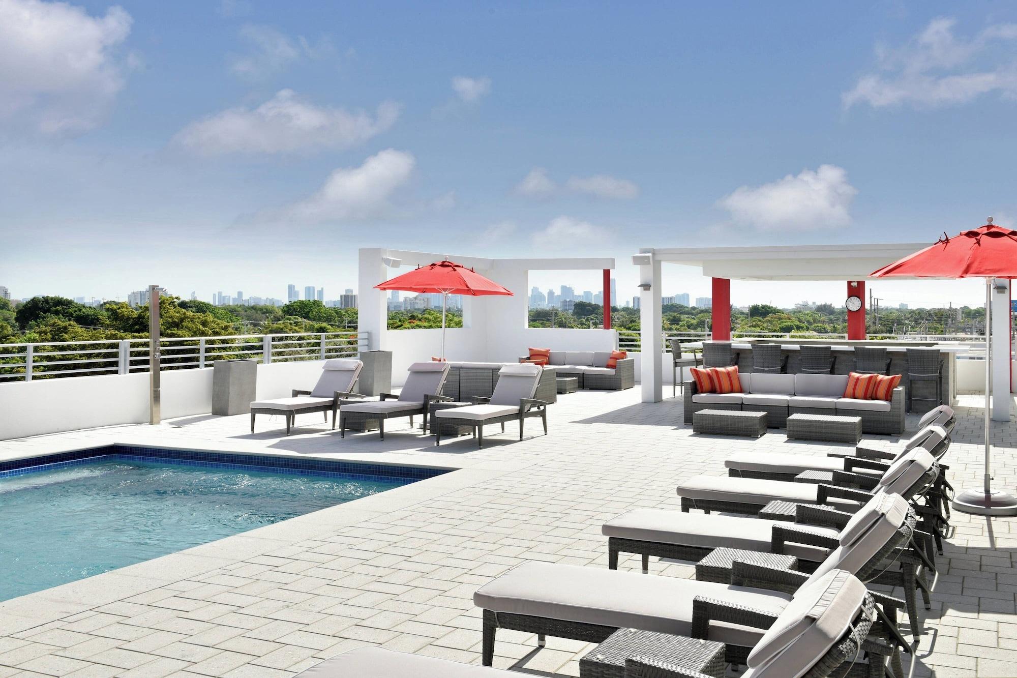 Vista Piscina Four Points by Sheraton Coral Gables