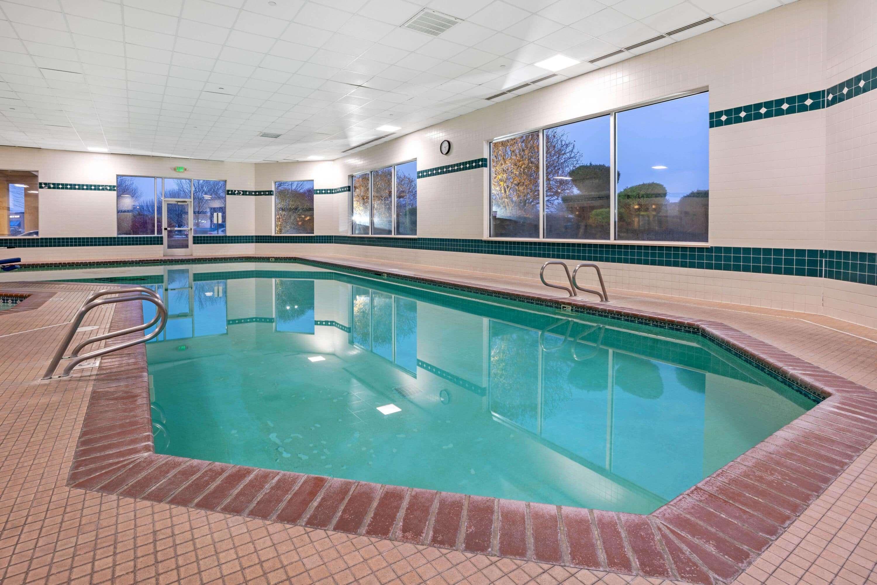 Vista Piscina La Quinta Inn & Suites by Wyndham Boise Towne Square