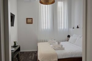 Alquiler Vacacional - Industrial Apartment in the city centre
