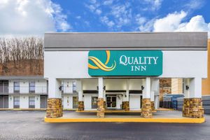 Alojamiento - Quality Inn