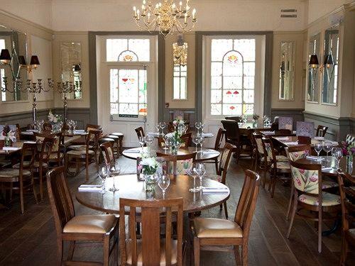 Restaurant The Warrington Hotel
