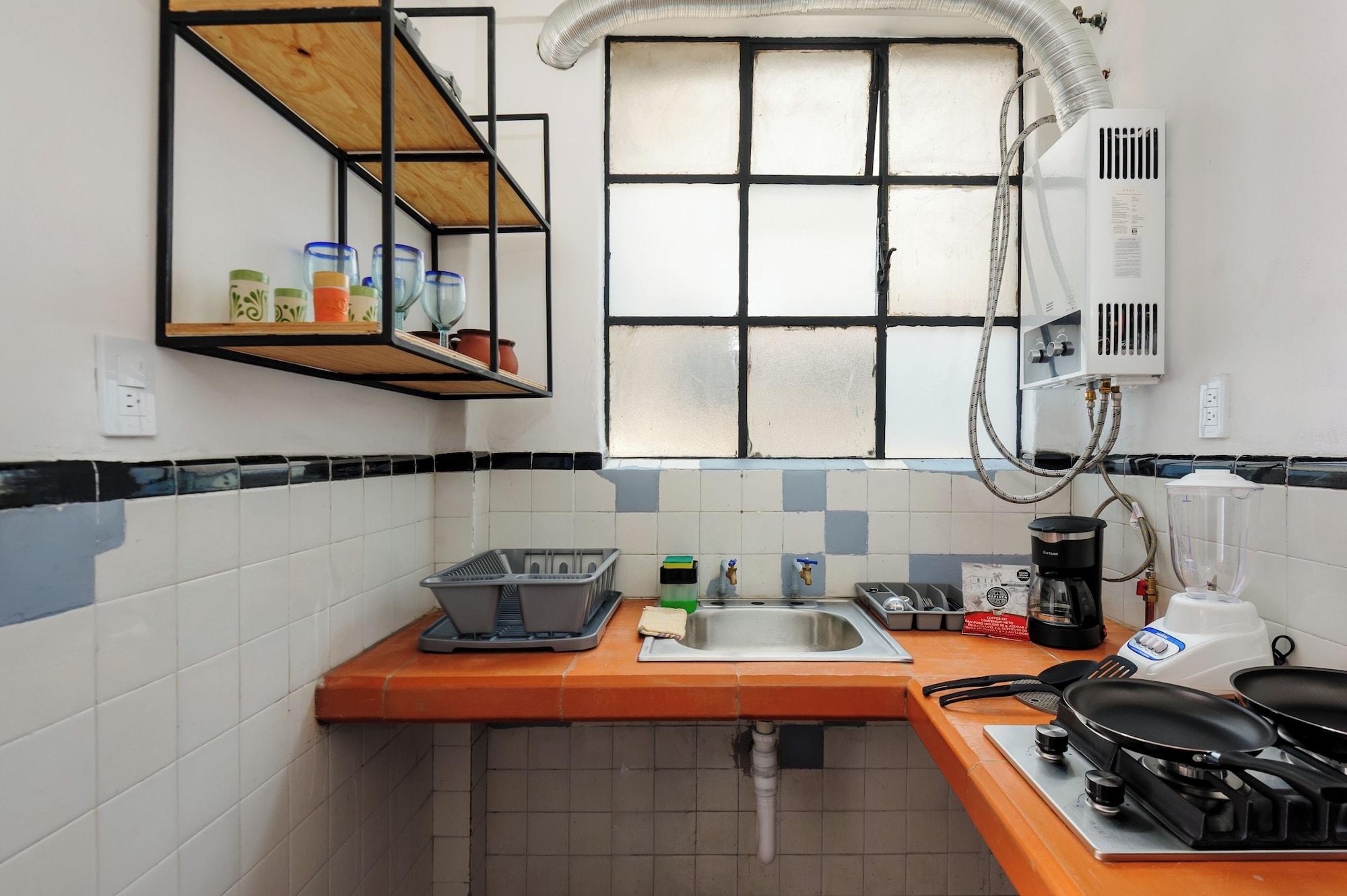 Equipamiento de Habitación Edificio Aurora
