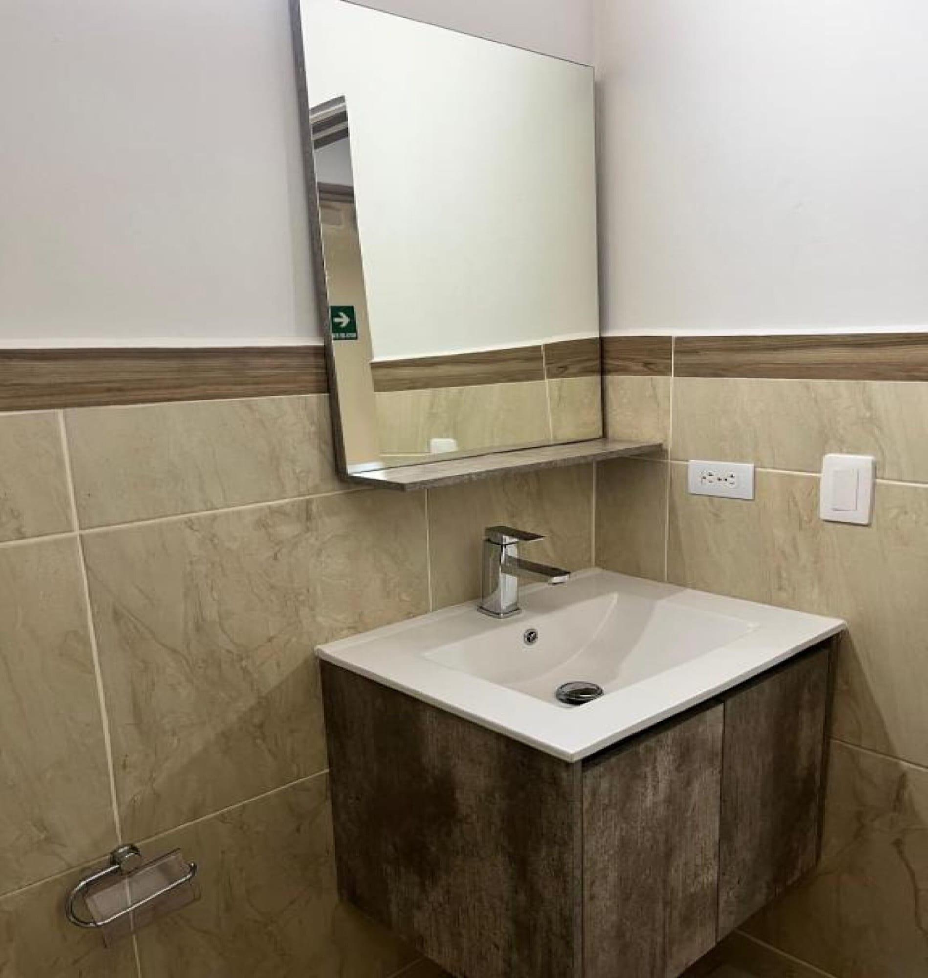 Equipamiento de Habitación Hotel 12 Nights