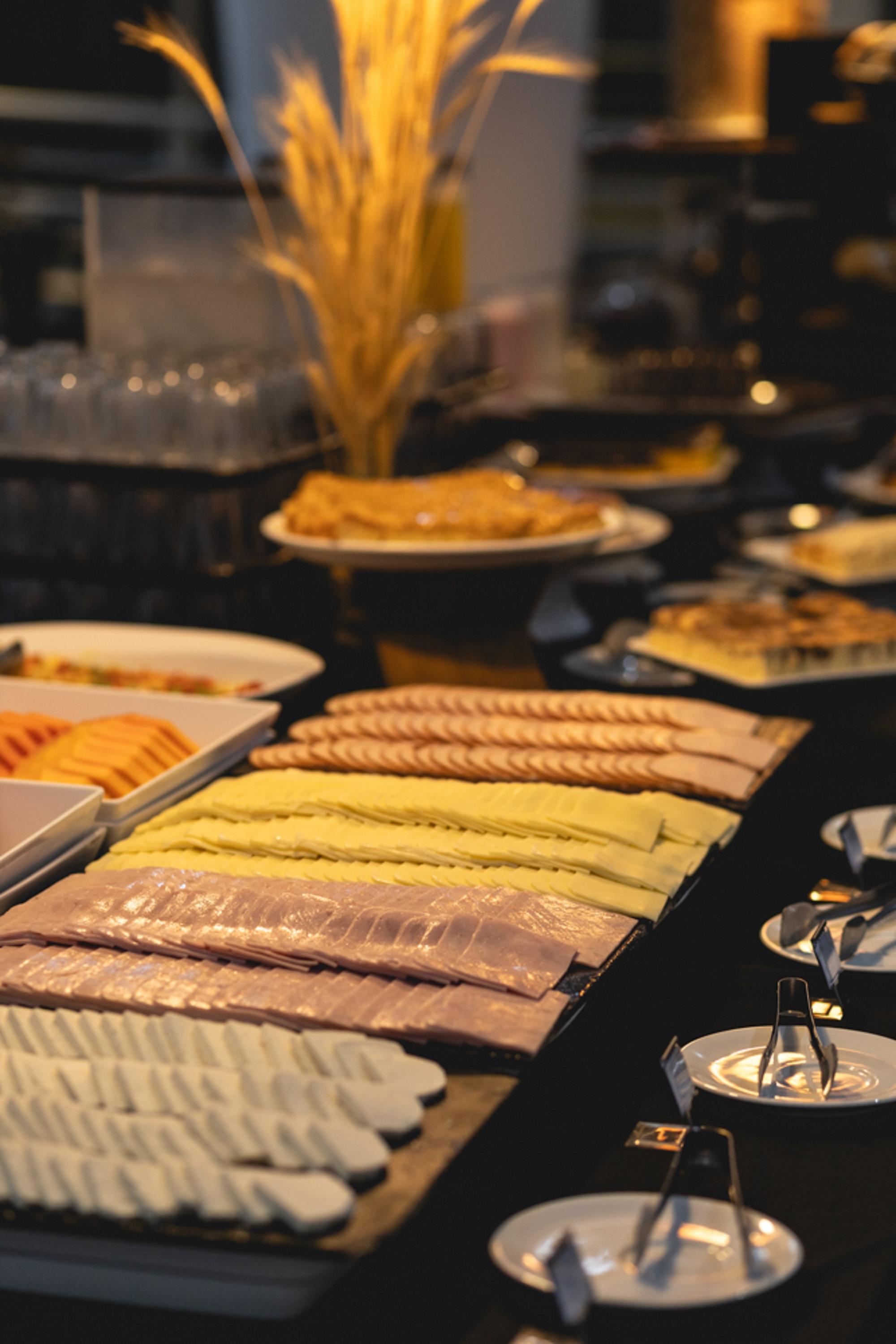 Restaurant Favorita Golden Hotel e Eventos