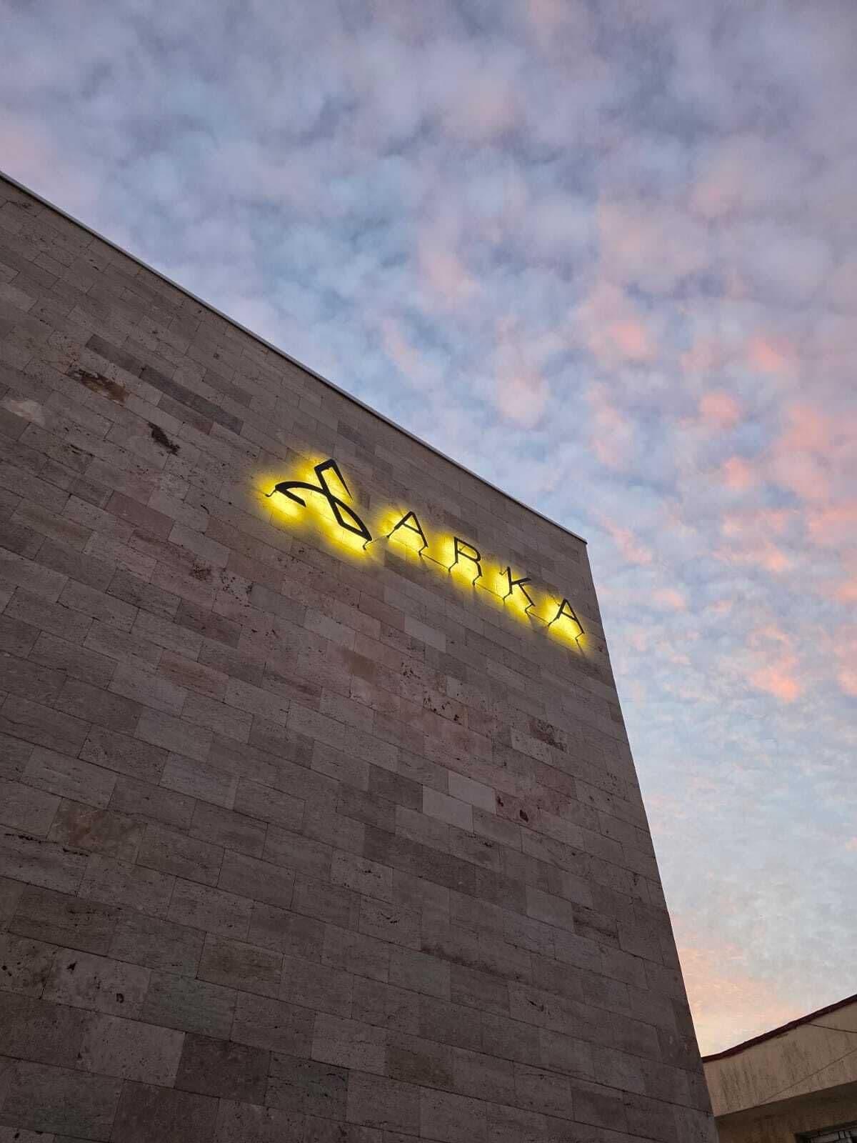 Vista Exterior Arka Hotel