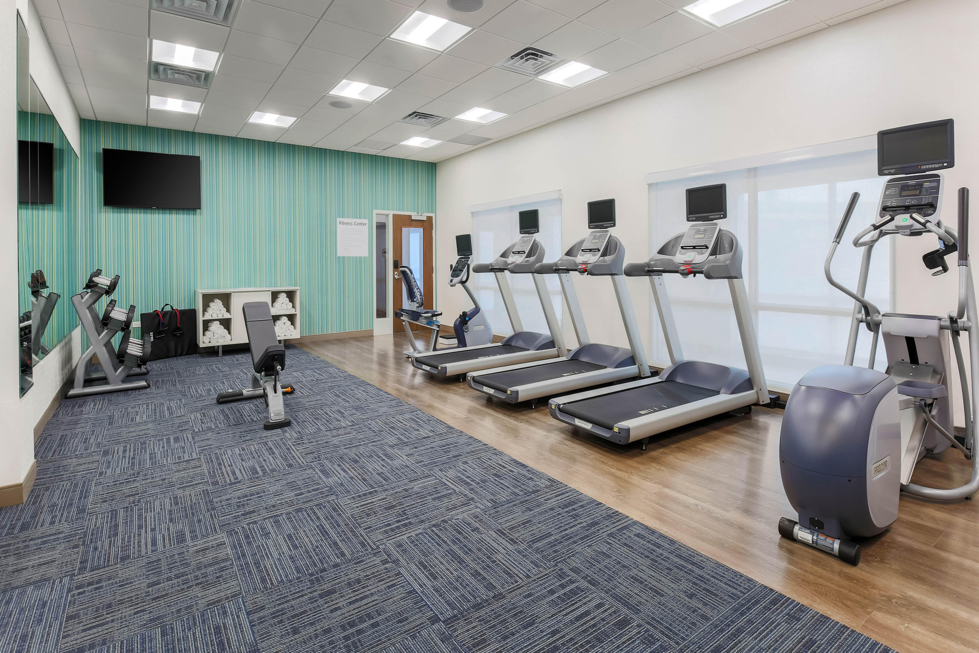 Instalaciones Recreativas Holiday Inn Expr & Suites Chicago O'Hare Airport