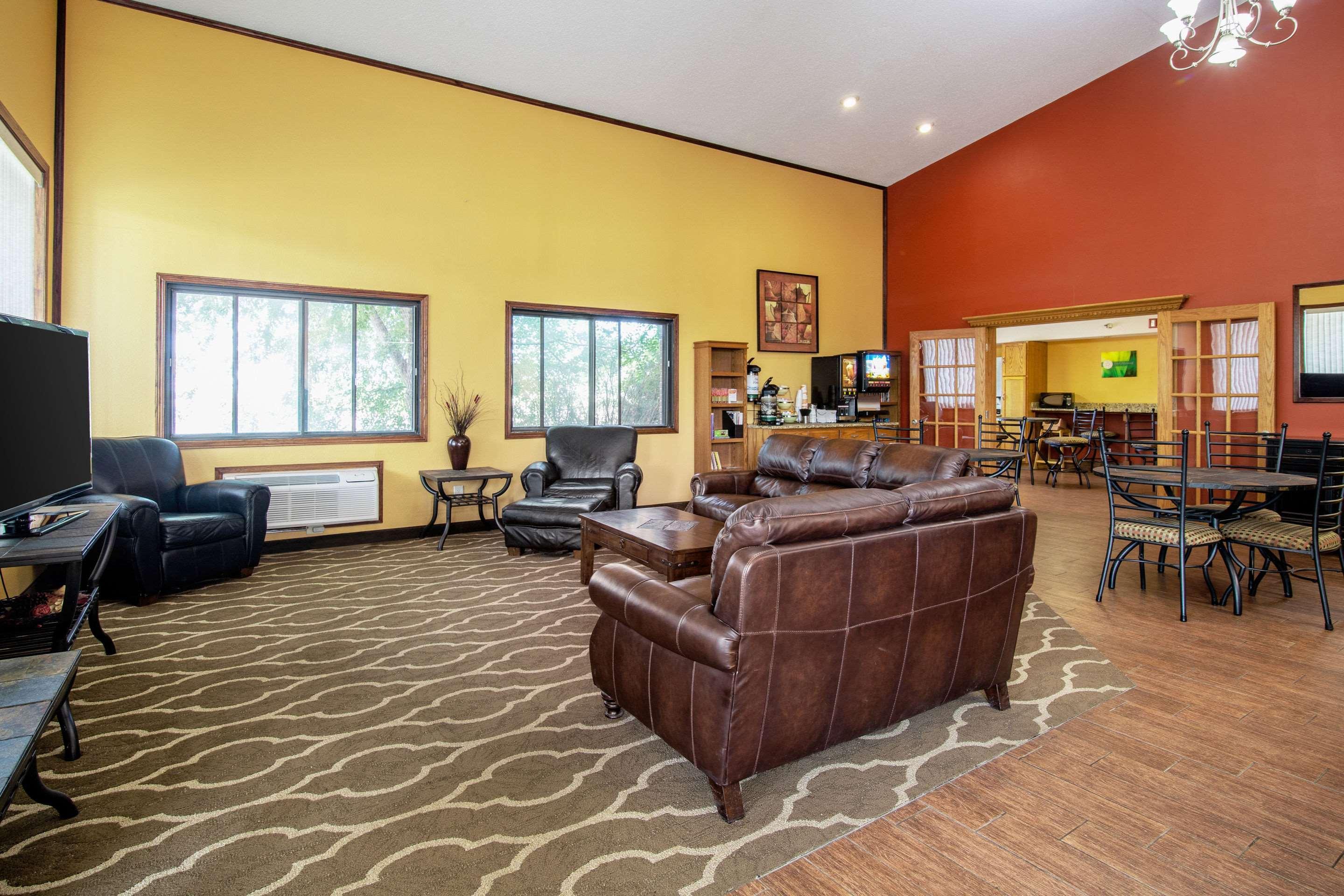 Vista Lobby Quality Inn Aberdeen