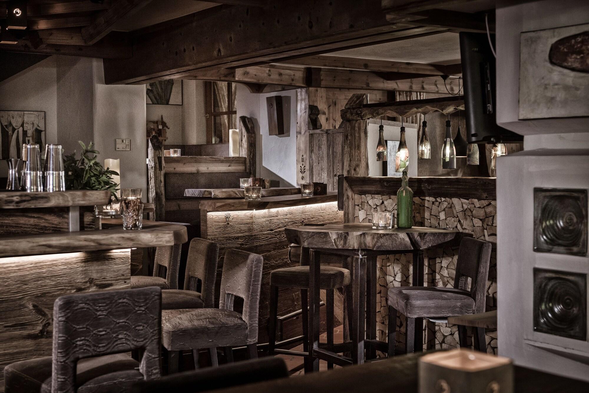 Bar/Salón Wellnesshotel Alpin Juwel