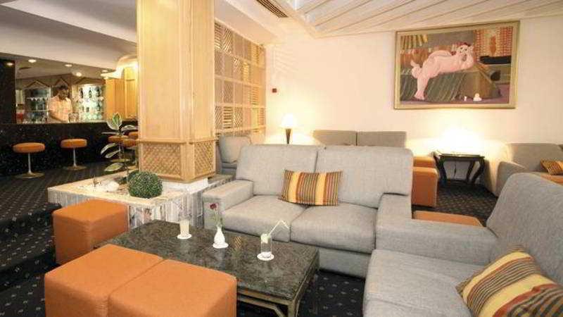 Bar/Salón Hotel Tropicana Club & Spa