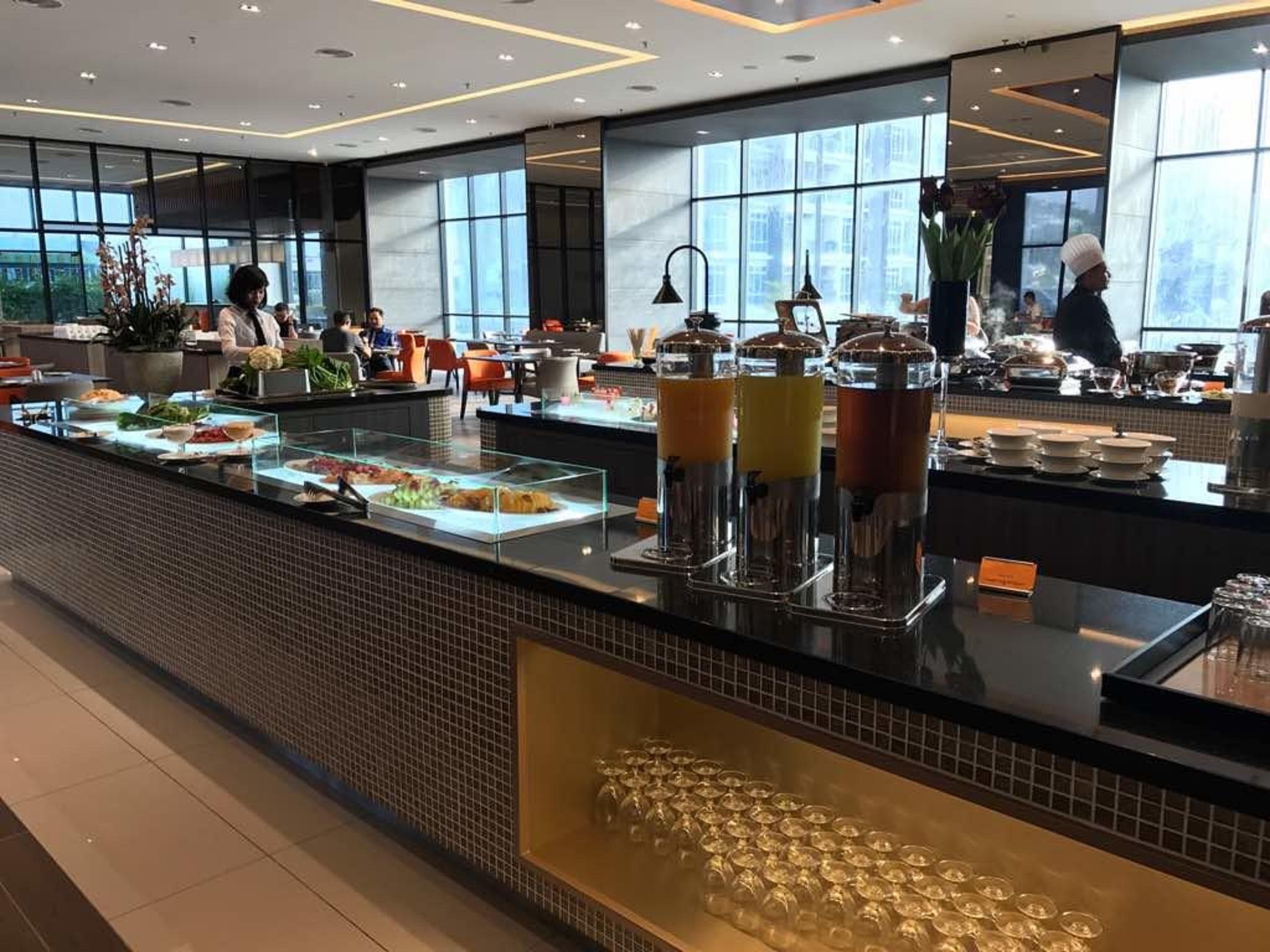 Restaurant Impiana Hotel Senai