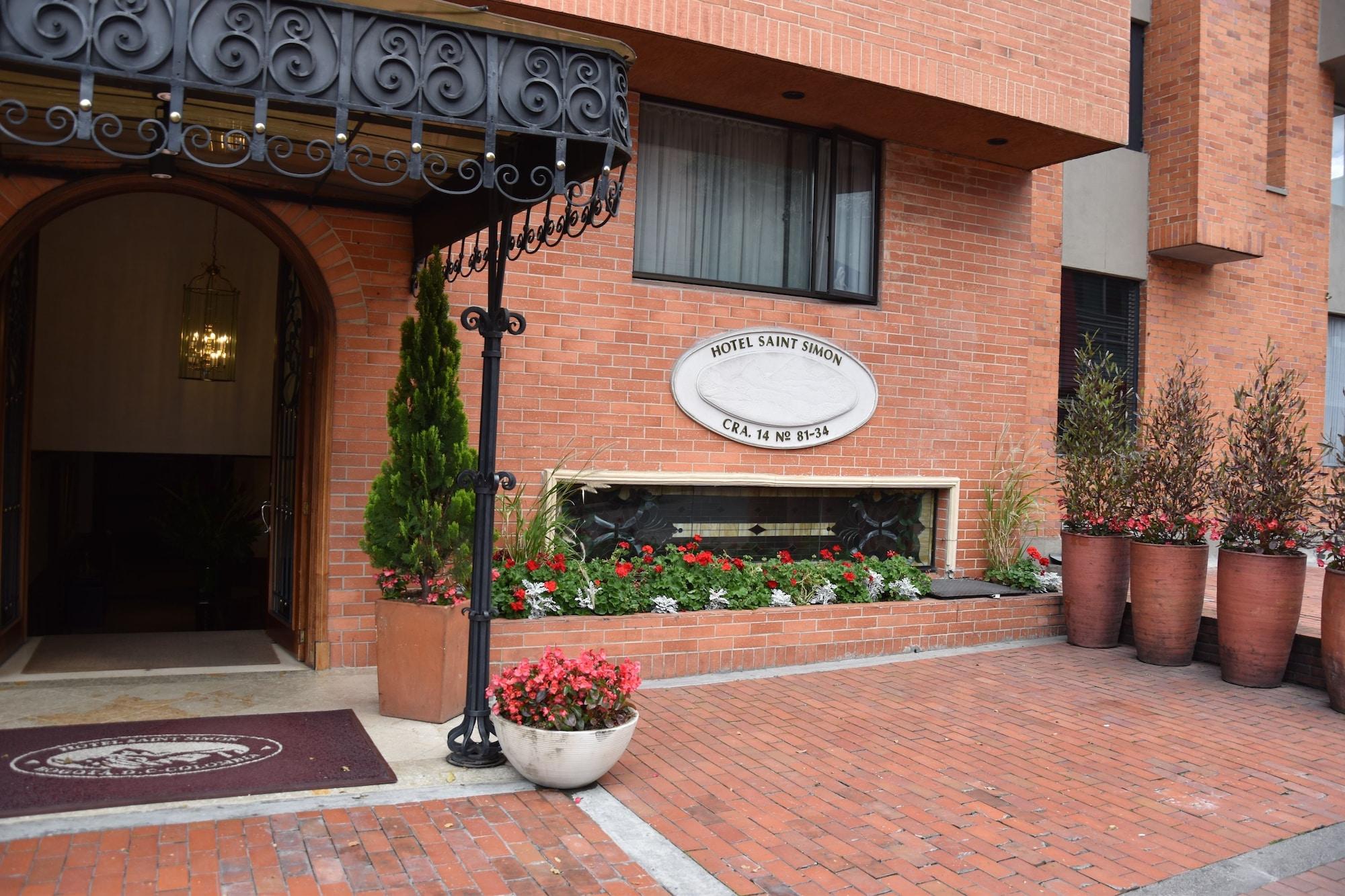 Vista Exterior Hotel Saint Simon