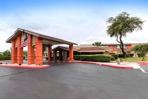 Alojamiento - Quality Inn & Suites I-35 near AT&T Center