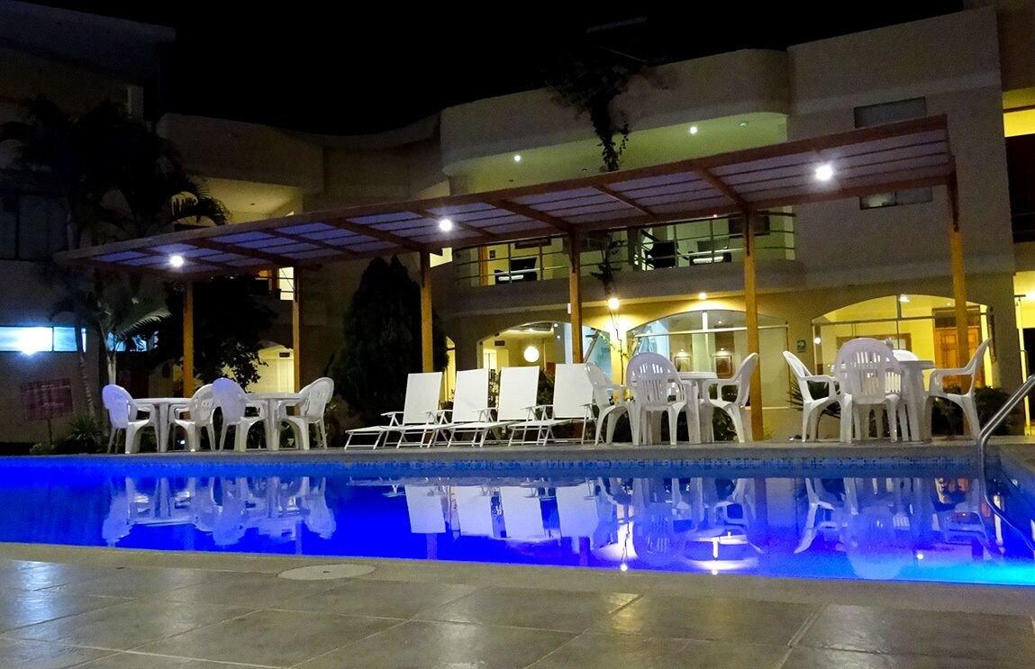 Vista Piscina Belle Sand Hotel