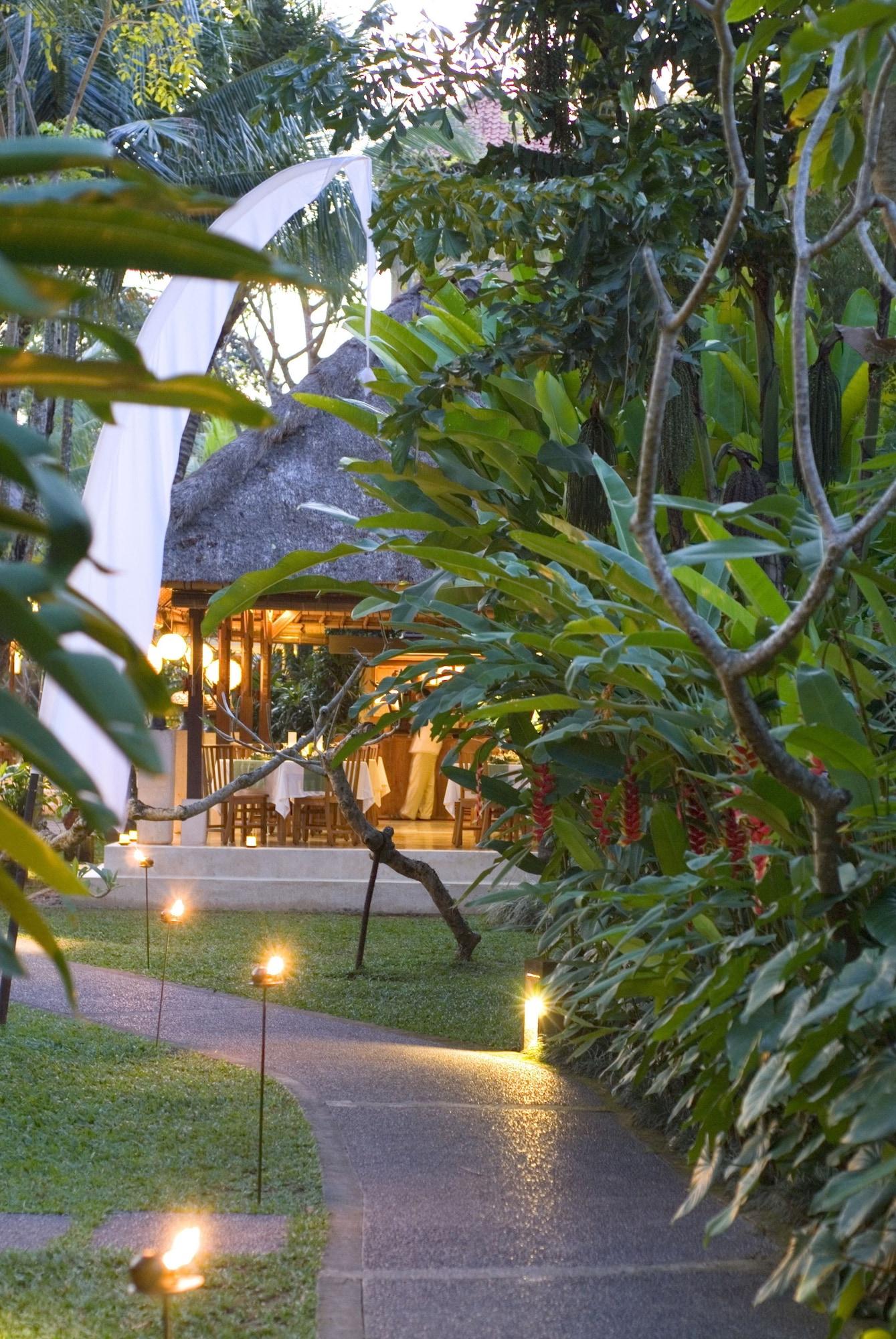 Restaurant Komaneka at Monkey Forest