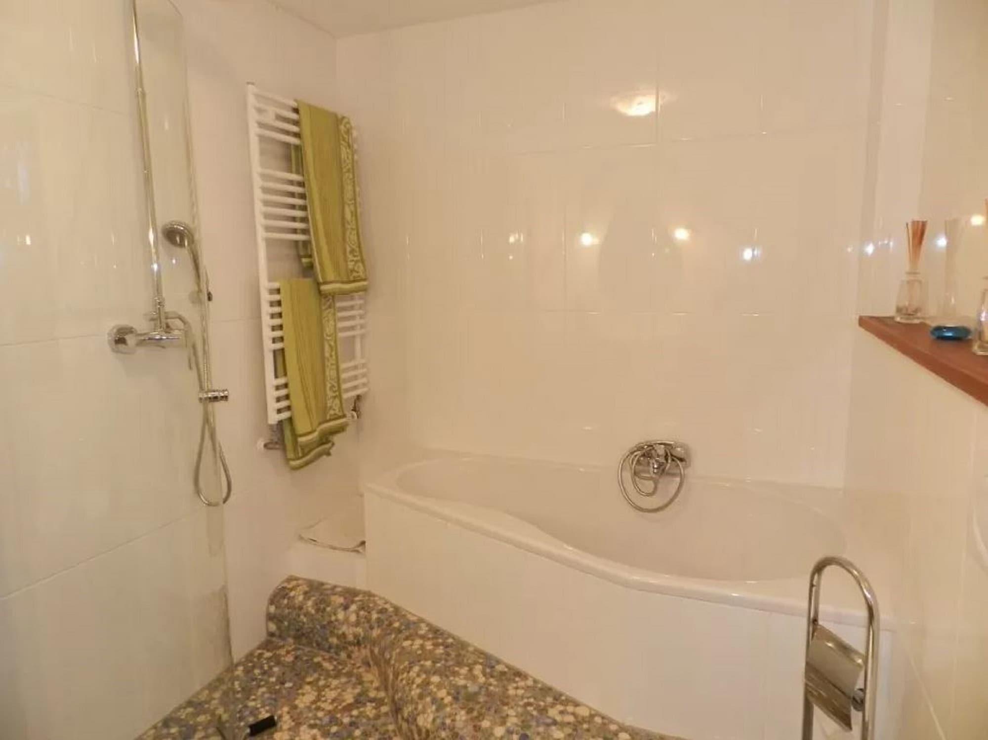 Equipamiento de Habitación Wampendobler Paradies