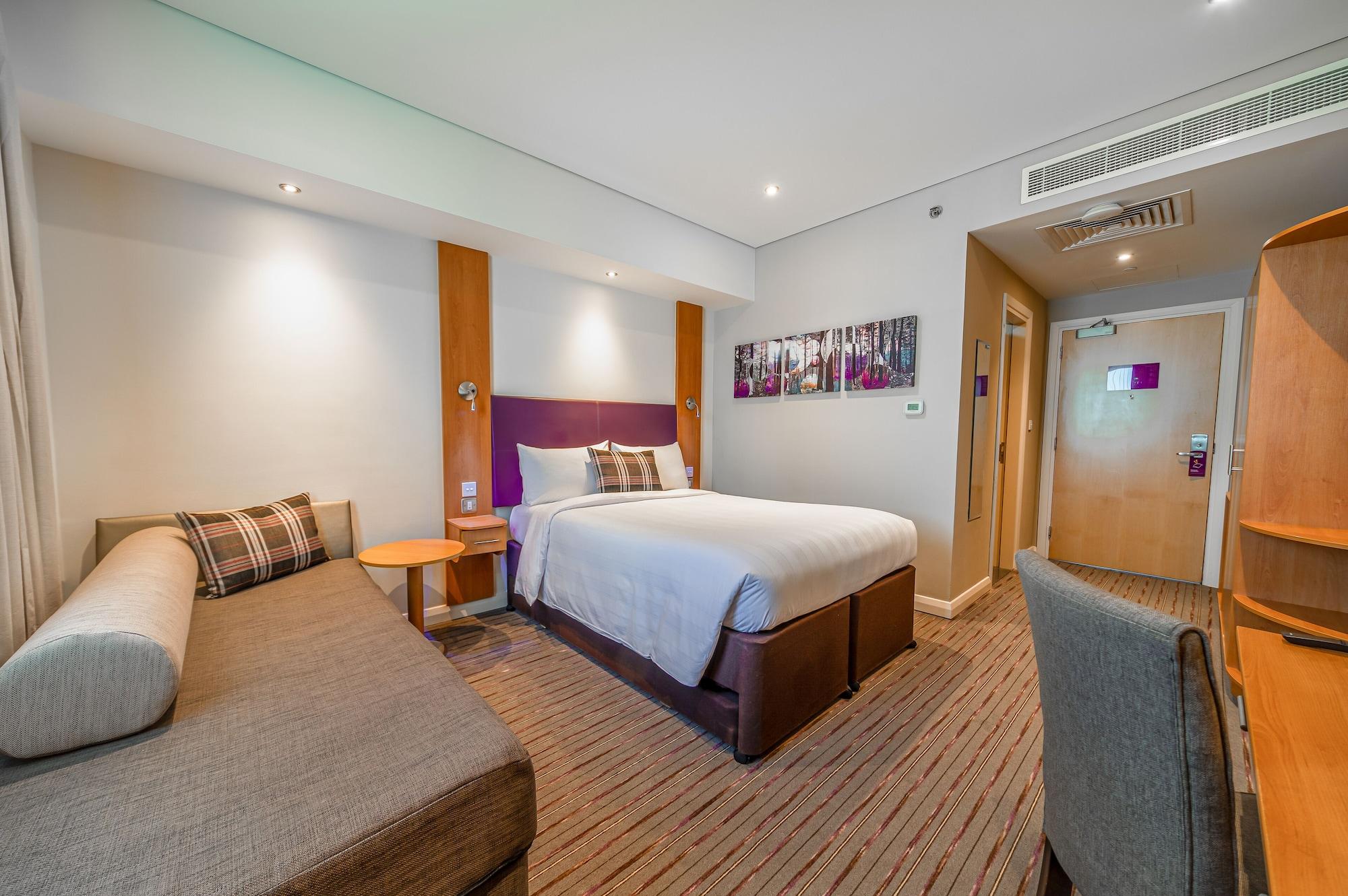 Habitación Premier Inn Dubai Silicon Oasis