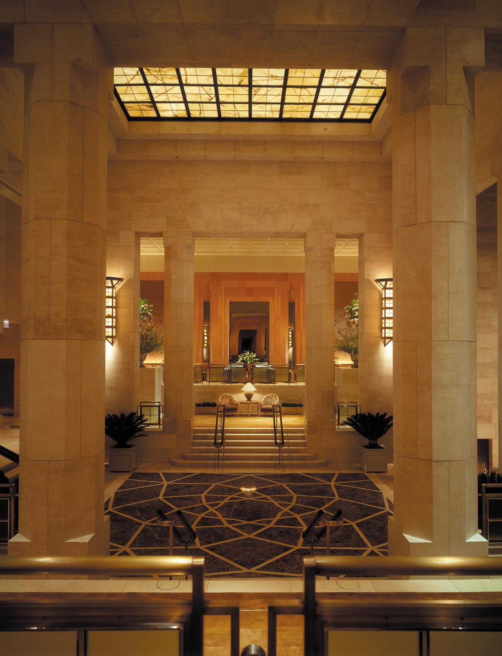 Vista Lobby Four Seasons Hotel New York