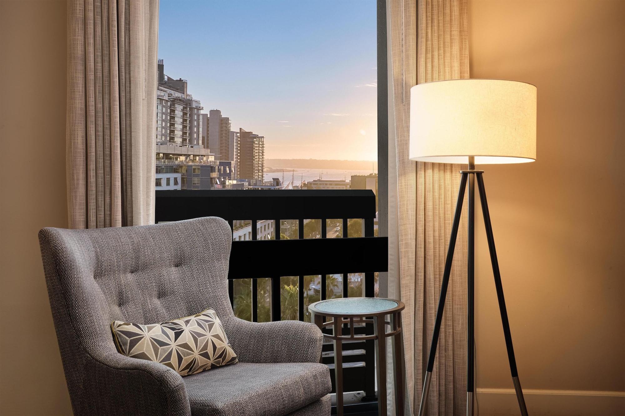 Habitación The DEXTRO Little Italy, BW Premier Collection