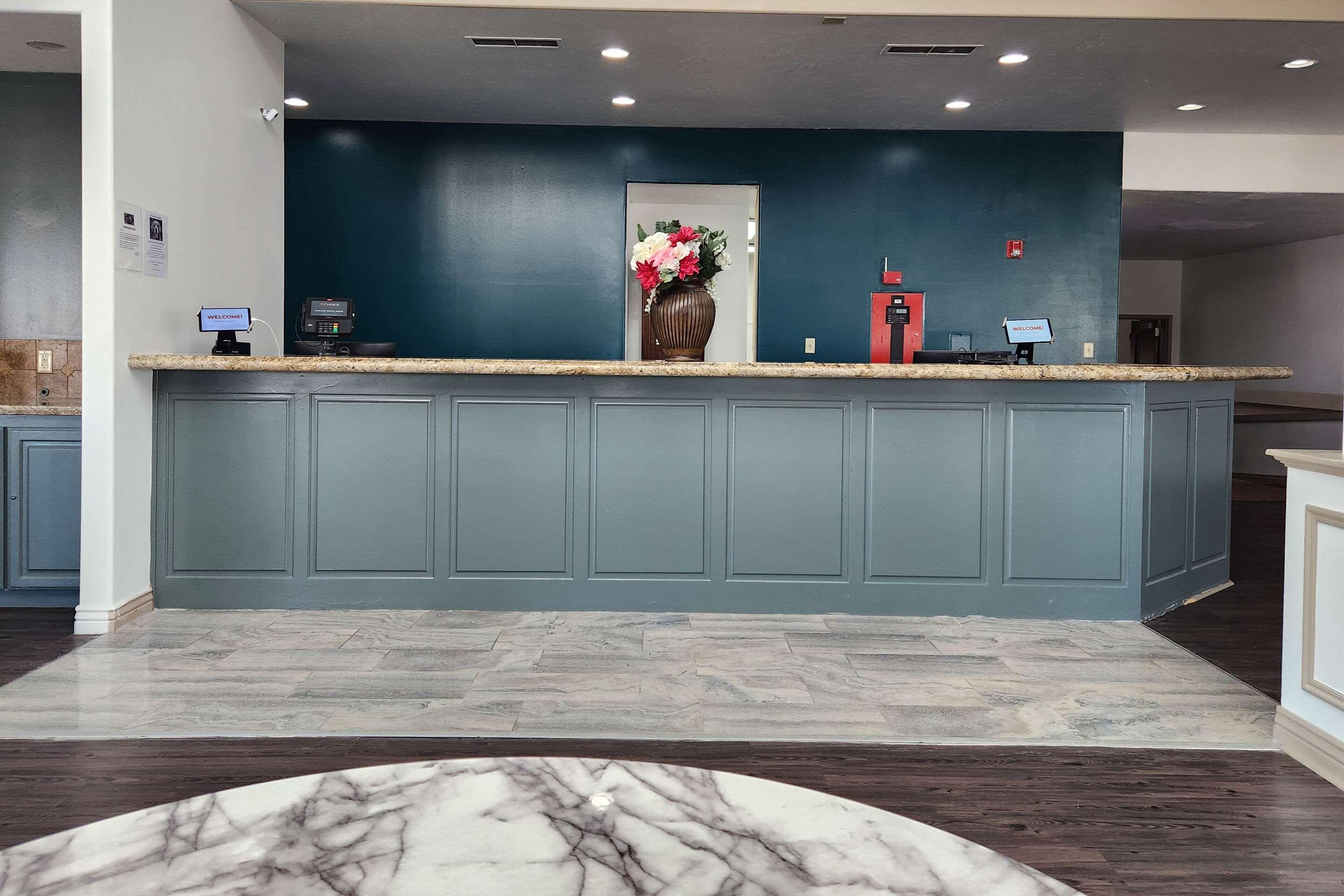 Vista Lobby Clarion Inn Idaho Falls Riverfront