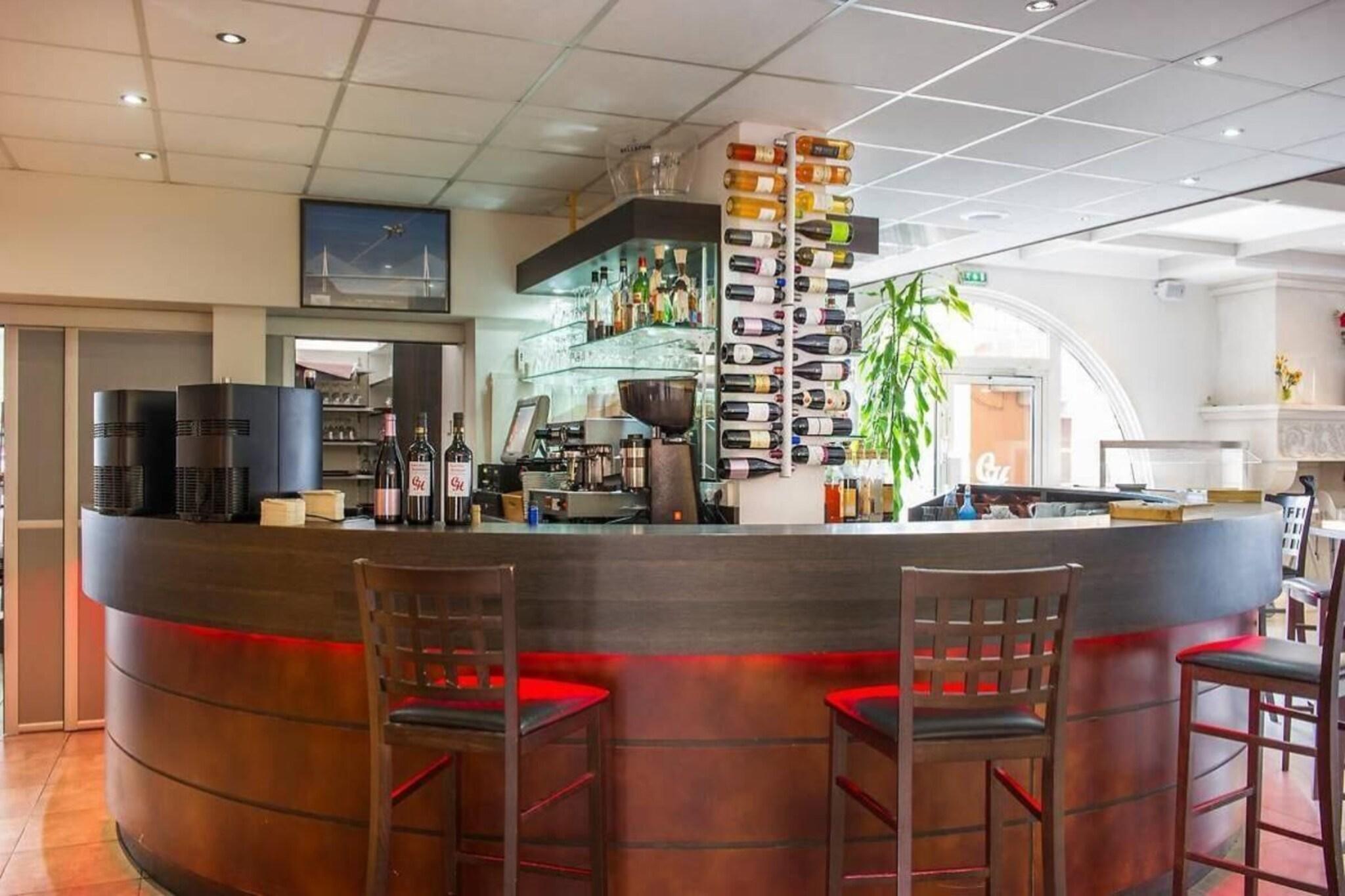 Bar/Salón Cévenol Hotel