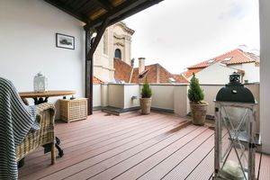 Alquiler Vacacional - The Old Town Square & Parizska Apartments