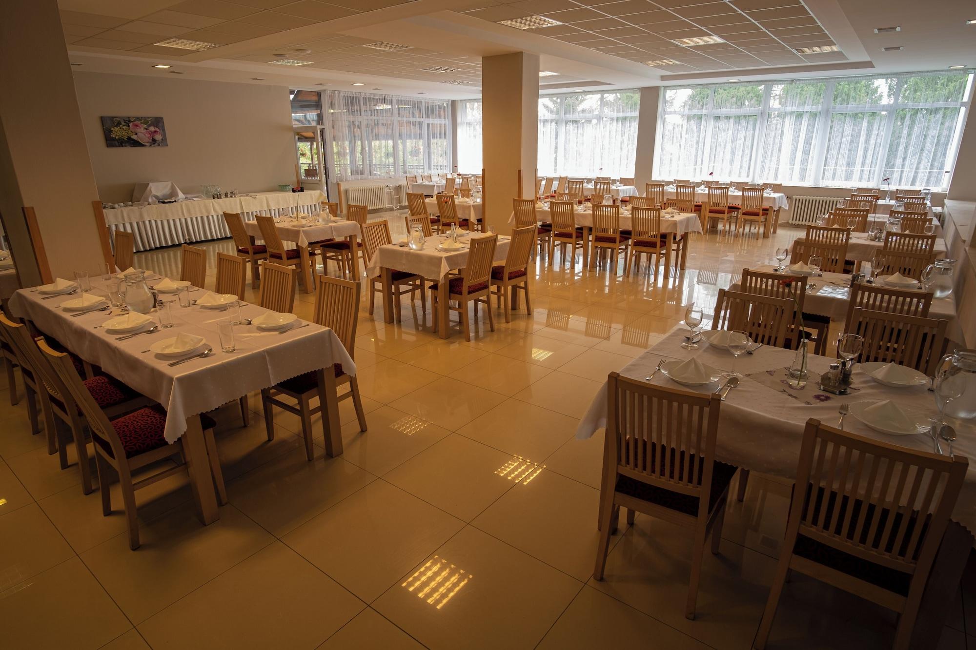 Salón de Baile Hotel Preveza