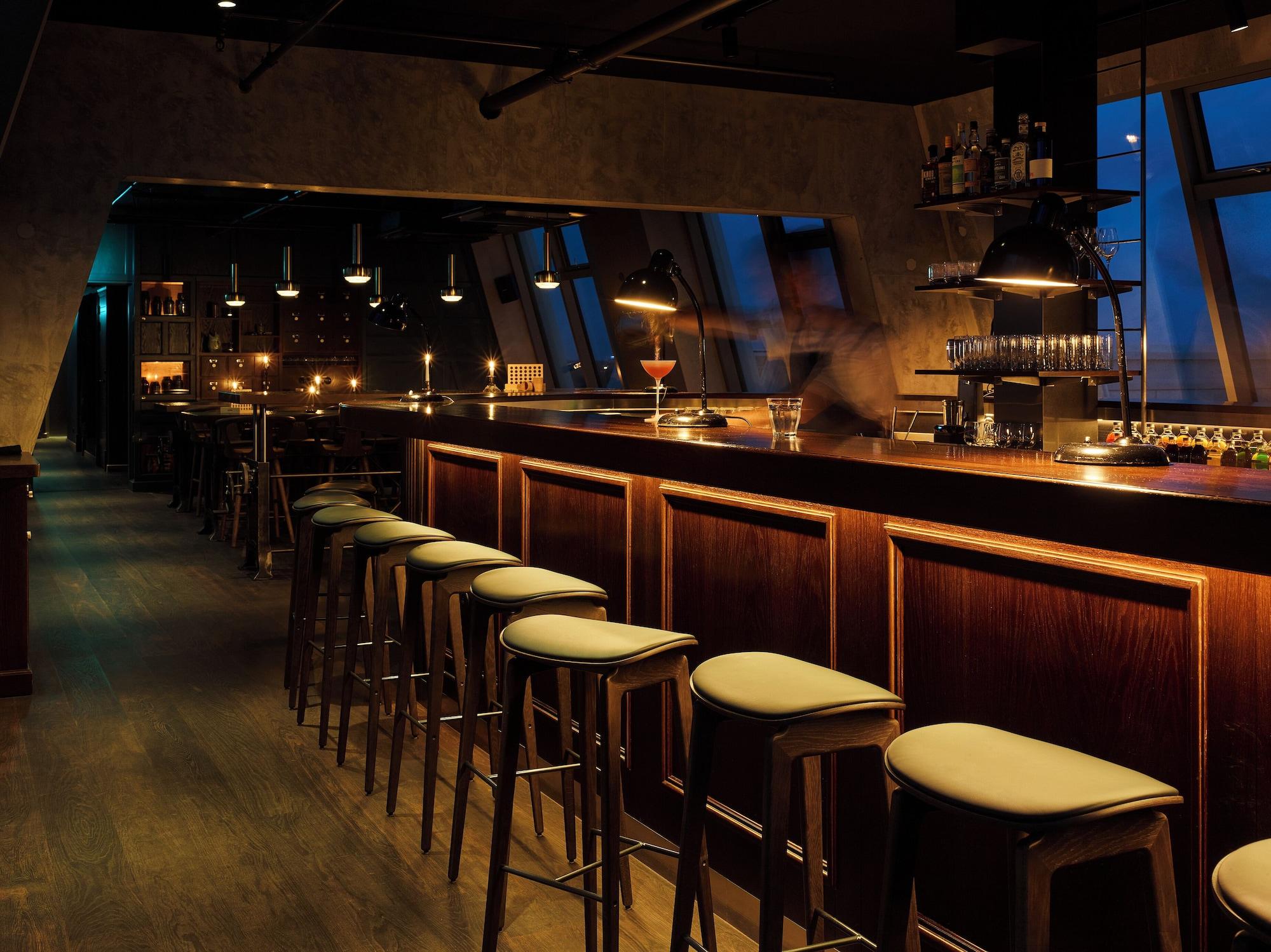 Bar/Salón 25hours Hotel Paper Island