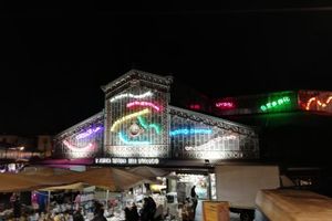 Actividad - Luci d'Artista: Iluminación Navideña - Recorrido Nocturno por la Ciudad