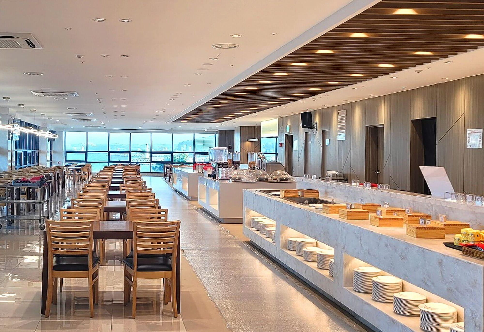 Restaurant Ramada Sokcho Hotel