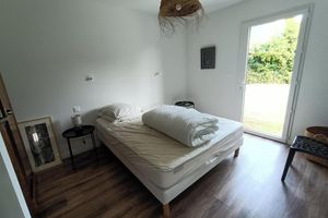 Alquiler Vacacional - Village house 5 mn walk from shops and 10 mn from beaches.