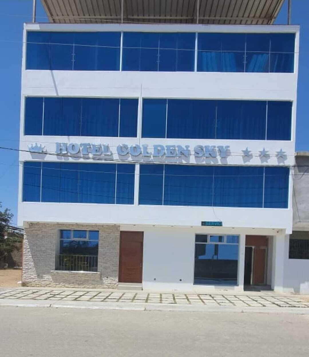 Vista Exterior Hotel Golden Sky